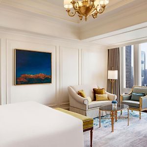 Premium King Room